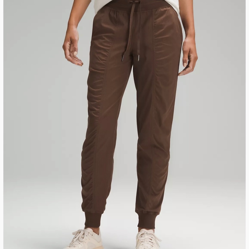 Lululemon Dance Studio Mid Rise Jogger *Full Length